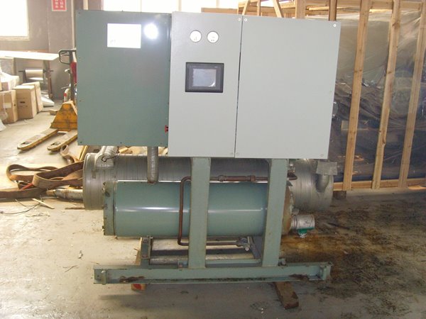 大茂镇酒店中央空调不停机清洗方法介绍